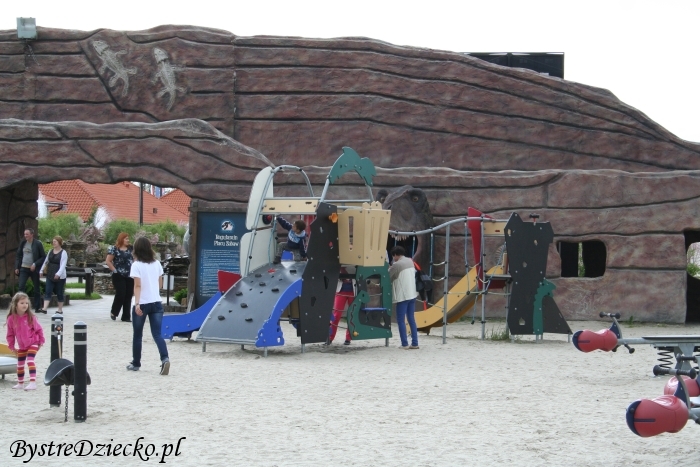 Dinopark - Park Dinozaurów JuraPark Krasiejów - place zabaw dinoparku