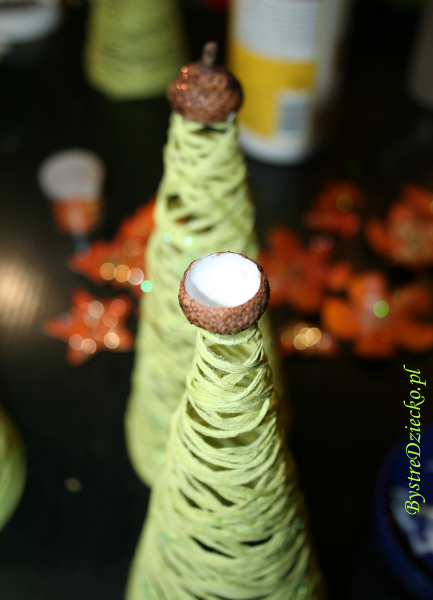 Pachnące choinki z sznurka - dekoracje świąteczne