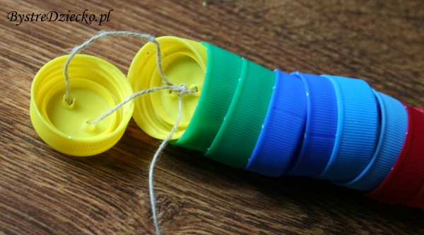 Zajęcia plastyczne dla dzieci z domowego recyklingu tworzyw sztucznych